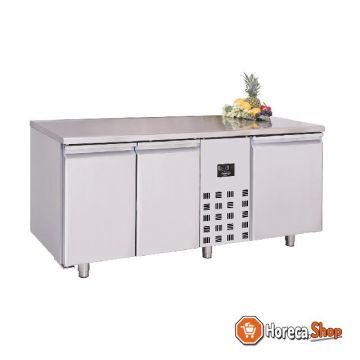 700 refrigerated counter 3 doors mono block