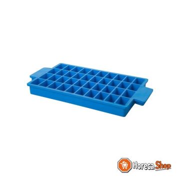Ice cube tray rub. 40 cubes